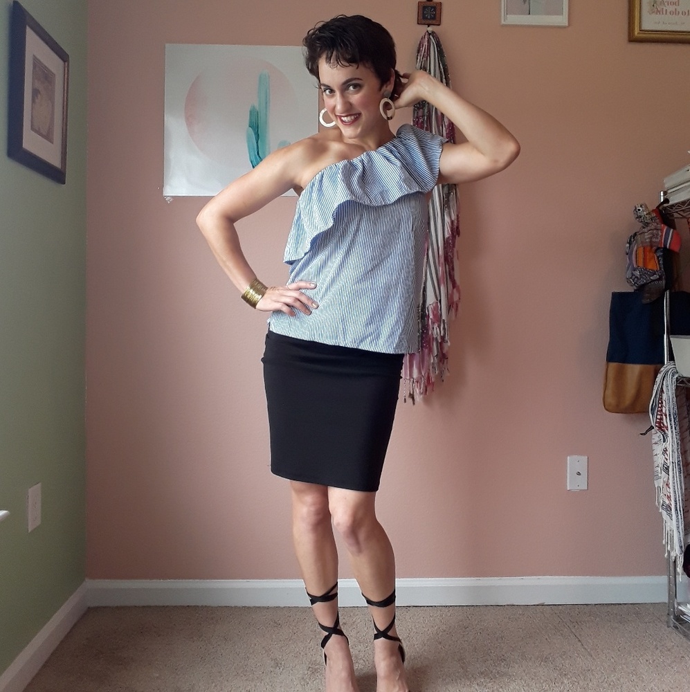One shoulder flounce top